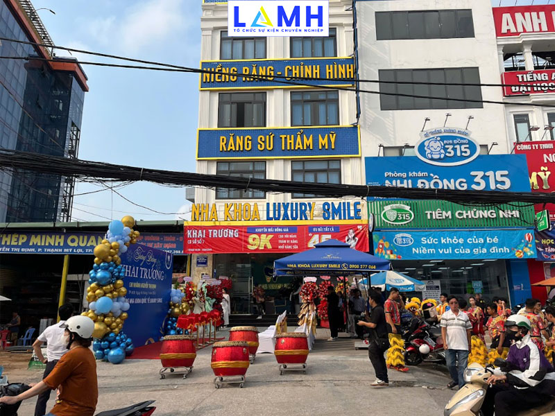 khai trương nha khoa cùng lamh