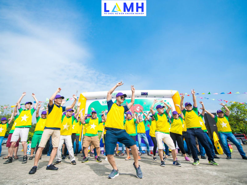 sự kiện team building vui vẻ